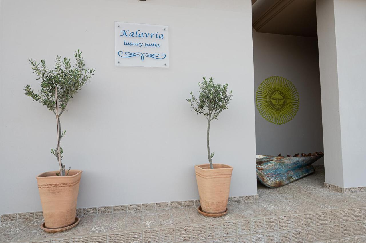 Kalavria Luxury Suites - Magnificent Sea View Of Poros Pórosz Kültér fotó