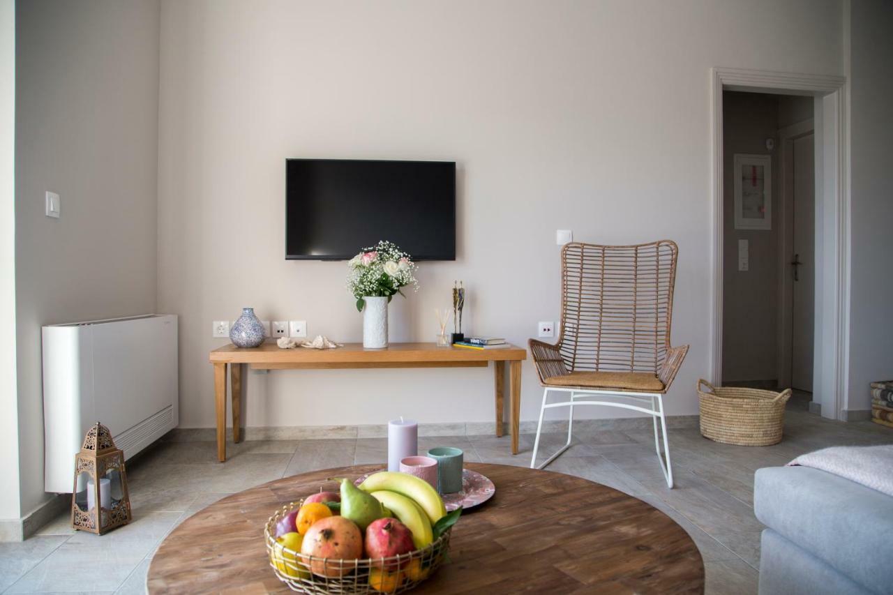 Kalavria Luxury Suites - Magnificent Sea View Of Poros Pórosz Kültér fotó